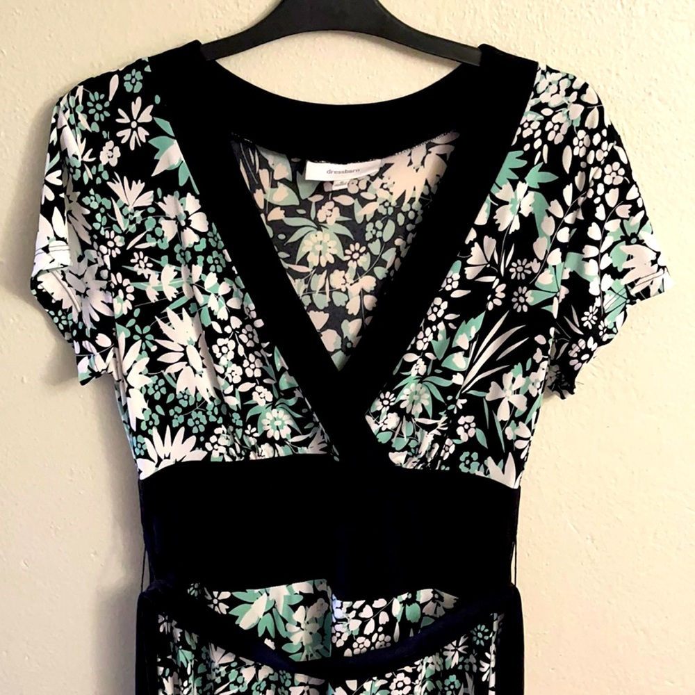 Dressbarn, size 8, midi dress